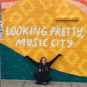 Meet your Posher, Danielle